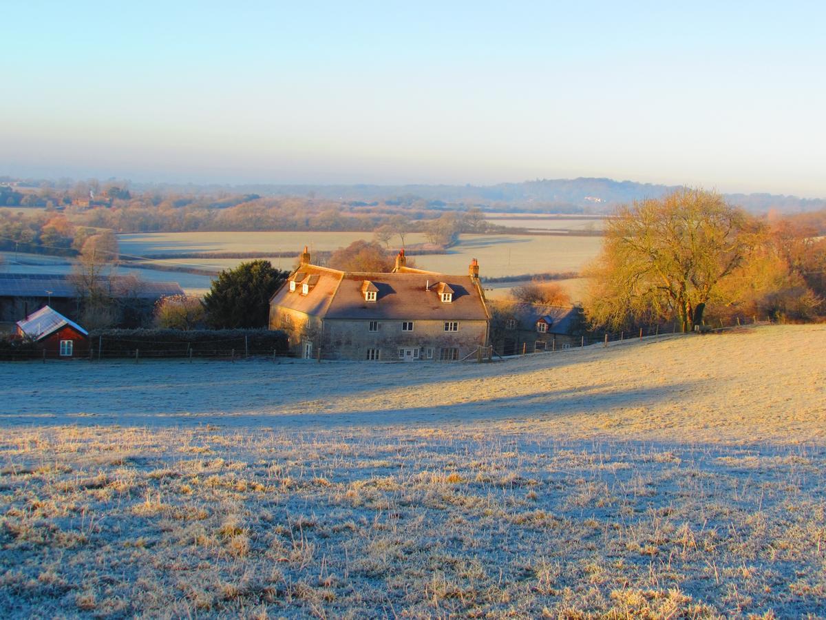 Cools Farm B&B + Cottages East Knoyle Extérieur photo